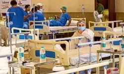 जरूरत है हेल्थ बीमा, पॉलिसी खरीदते समय इन पांच बातों को ना करें इग्नोर