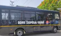 स्कूलों के बाद अब अस्पतालों और एअरपोर्ट को मिले बम की धमकी वाले ईमेल