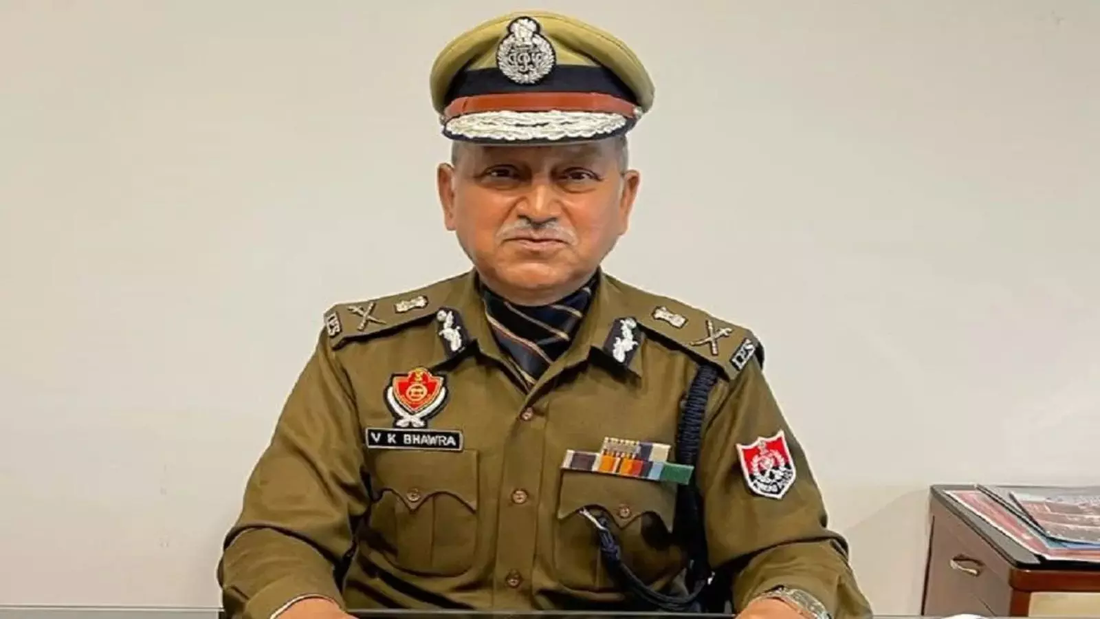 मान सरकार के खिलाफ हाई कोर्ट पहुंचे पूर्व DGP, बोले-अवैध काम के लिए डाला दबाव