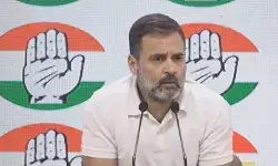 राहुल गाँधी ने कहा संविधान को बचने के लिए जनता ने लड़ी लडाई