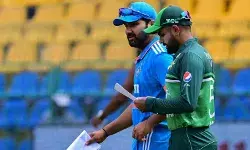 ताश के पत्तों की तरह ढह गई भारतीय टीम, 19 ओवर में बना पाई महज 119 रन