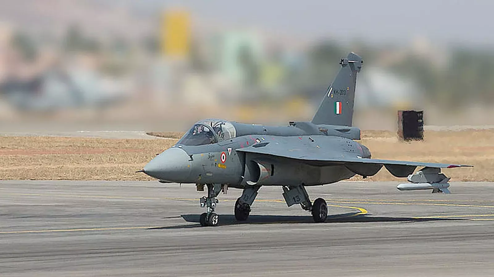 रॉकेट की तरह भाग रहे हैं डिफेंस स्टॉक्स, ये हैं तीन खास वजह