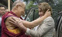 सिर्फ एक मुलाकात से चीन क्यों भड़का, दलाई लामा पर बिफरने की वजह समझिए