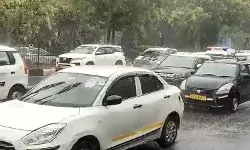 45 डिग्री के टॉर्चर से थोड़ी राहत, दिल्ली के कुछ इलाकों में बारिश