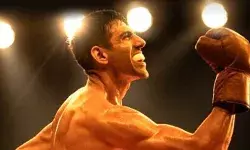 बुखार, कंधे में चोट और आंखों में दर्द, 9 घंटे ठंडे पानी में लगातार किया शूट, Kartik Aryan ने शेयर किया BTS Video