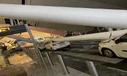 दिल्ली में तेज बारिश से आईजीआई एअरपोर्ट टर्मिनल 1 की छत गिरी, 1 की मौत 8 घायल