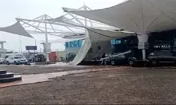 दिल्ली के टर्मिनल 1 के बाद अब गुजरात के राजकोट एअरपोर्ट की छत गिरी