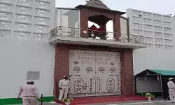 हाथरस भगदड़ कांड का बाबा गाँव वालो के लिए नहीं है किसी भगवान से कम