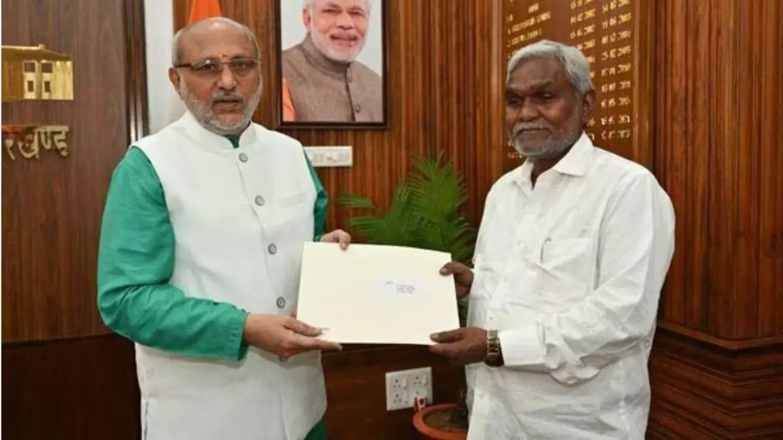 चंपई सोरेन ने दिया झारखंड के मुख्यमंत्री पद से इस्तीफा