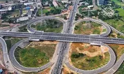 सड़कों का फैल रहा जाल फिर भी उठे सवाल, क्या मोदी की बजट नीति में खामी