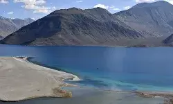 चीन की नापाक हरकत सॅटॅलाइट तस्वीर में हुई कैद, पांगोंग झील के नजदीक कर रहा है खुदाई