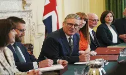 सुनक की तो हार हो गई,लेकिन स्टारमर की जीत का क्या है राइट विंग कनेक्शन