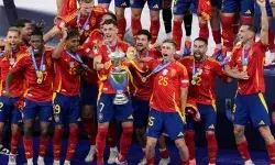 यूरो कप पर चौथी बार स्पेन का कब्जा, इंग्लैंड के हाथ लगी निराशा