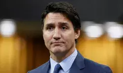 कनाडाई PM हुए आलोचनाओं का शिकार, दलजीत को बताया था भारतीय की जगह पंजाबी गायक