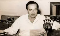 अपनी पहली फिल्म फ्लॉप होने पर ड्राई फ्रूट बेचने के लिए हुए मजबूर, फिर कैसे बने मुकेश ‘शोमैन’ राज कपूर की रूह