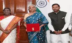 रोज़गार के लिए 2 लाख करोड़, 20 लाख युवाओं को कौशल प्रसिक्षण, पहली नौकरी में EPFO में योगदान