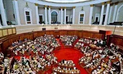 NEET पर इन दो राज्यों के तेवर तल्ख, सिर्फ सियासी कवायद या कुछ और