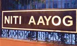 NITI आयोग की बैठक पर मचमच, क्या इन राज्यों के CM को जनता से लेना देना नहीं