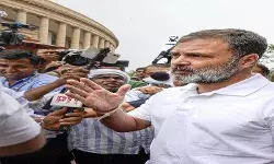 जानिये राहुल गाँधी ने सदन में क्यों की चक्रव्यूह से लेकर छुरी मारने की बात