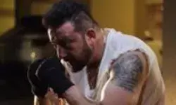 संजय दत्त ने खुद को दिया 4 करोड़ रुपये का शानदार गिफ्ट, जानिए क्या है वो चीज...