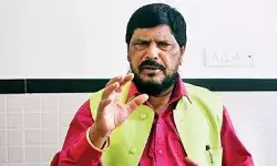 केंद्रीय मंत्री रामदास अठावले ने एससी/एसटी के लिए क्रीमी लेयर मानदंड लागू करने का किया विरोध