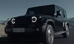 Mahindra Thar Roxx: लॉन्च से पहले नजर आया इंटीरियर, जानें 3-डोर थार से कितनी है अलग