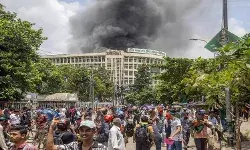 शेख हसीना की मनमानी बनी बांग्लादेश की हिंसक स्थिति का कारण !