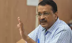 साजिश के शिकार, अनैतिकता के दोषी या सत्ता लोभी, एक पार्टी और दो कानून की कहानी