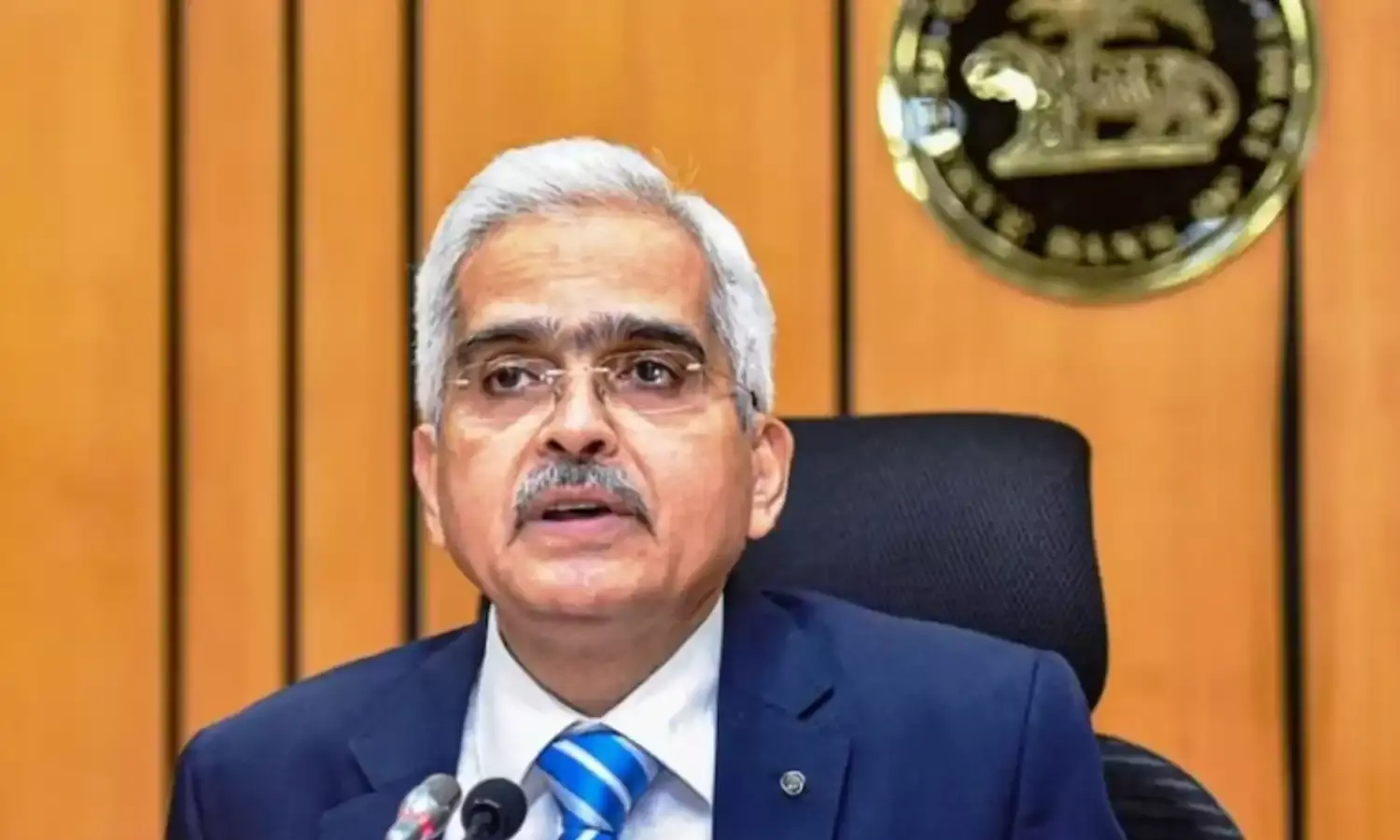 EMI भरने वालों को करना होगा और इंतजार, आरबीआई ने नहीं दी राहत