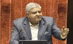 राज्यसभा में तीखी नोकझोंक के बाद विपक्ष ने उपराष्ट्रपति पद से धनखड़ को हटाने के प्रस्ताव पर किया विचार