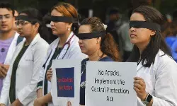 कोलकाता रेप - मर्डर : पोस्टमार्टम रिपोर्ट में कई बार रेप किये जाने की बात