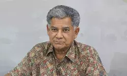 एम सखावत हुसैन क्यों हटाए गए, क्या छात्रों के दबाव में है यूनुस सरकार