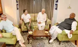 फारूक अब्दुल्ला का ऐलान, NC-कांग्रेस का होगा गठबंधन; सीट बंटवारे पर कही ये बात