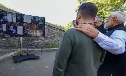 प्रधानमंत्री मोदी यूक्रेन यात्रा : भारत ने जेलेंसकी को दिया भारत आने का न्यौता, ज़ेलेंसकी ने भी भारत आने की बात कही