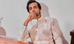 स्त्री 2 का इस एक्टर के पास है मुबंई में एक आलीशान घर, देखें तस्वीरें