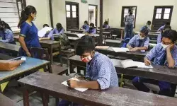 जनसंख्या की रफ्तार से तेज सुसाइड दर, गिरफ्त में क्यों आ रहे हैं भारतीय छात्र