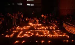 क्या हाथरस क्या कोलकाता, खाकी वर्दी पर क्यों लगते हैं एक जैसे आरोप