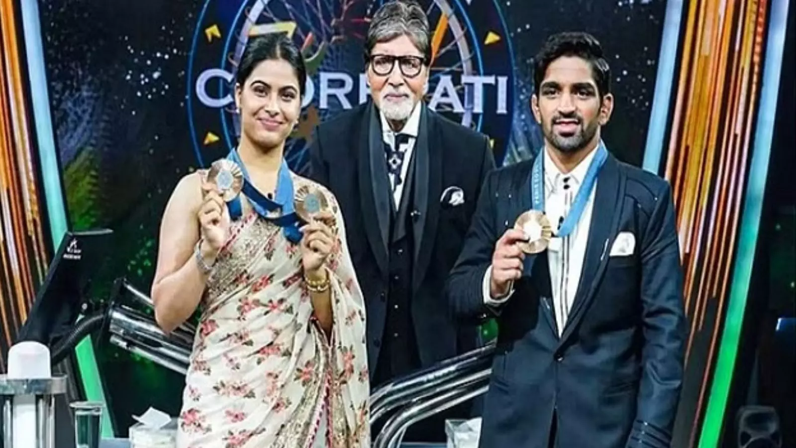 ‘तुमसे ना हो पाएगा’ KBC 16 में आई मनु भाकर ने जब कहा- सिर्फ शाहरुख खान ही रोमांस कर सकते हैं