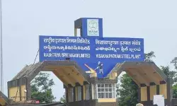 बंद होने की कगार पर वाइजैग स्टील प्लांट, आंध्र प्रदेश में सभी पार्टियां चुप