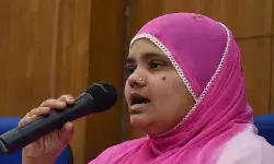 बिलकिस बानो मामला: सुप्रीम कोर्ट ने गुजरात सरकार की याचिका खारिज की