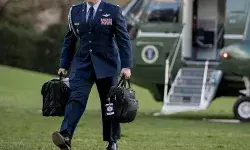 आखिर क्या होता है न्यूक्लियर फुटबॉल जिसके बारे में होती है चर्चा