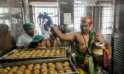 तिरुपति लड्डू विवाद, क्या चंद्रबाबू नायडू आग से खेल रहे हैं?