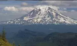 माउंट एडम्स में क्यों होने लगी इतनी हलचल, क्या ज्वालामुखी है जिम्मेदार