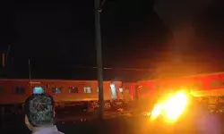 तमिलनाडु में बड़ा हादसा, मालगाड़ी से टकराई दरभंगा एक्सप्रेस