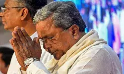 कर्नाटक : MUDA घोटाले और उपचुनावों के बीच जाति जनगणना पर फिर से रोक