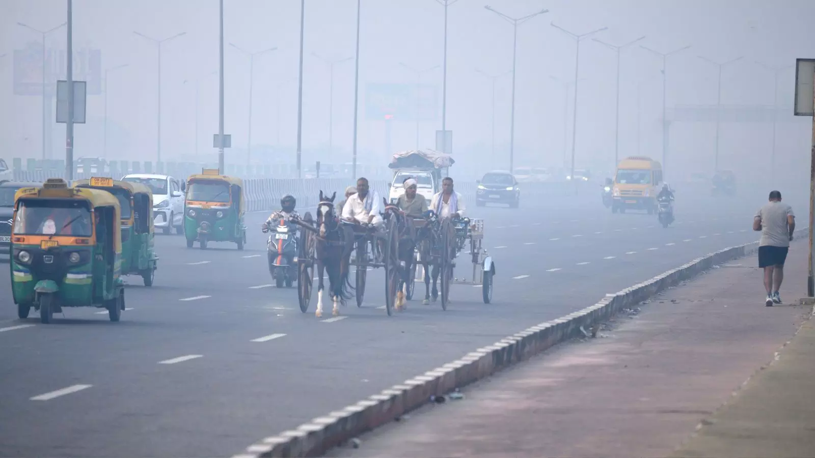 स्मोकिंग करते नहीं फिर भी हांफने लगा फेफड़ा, प्रदूषण की बीमारी लाइलाज