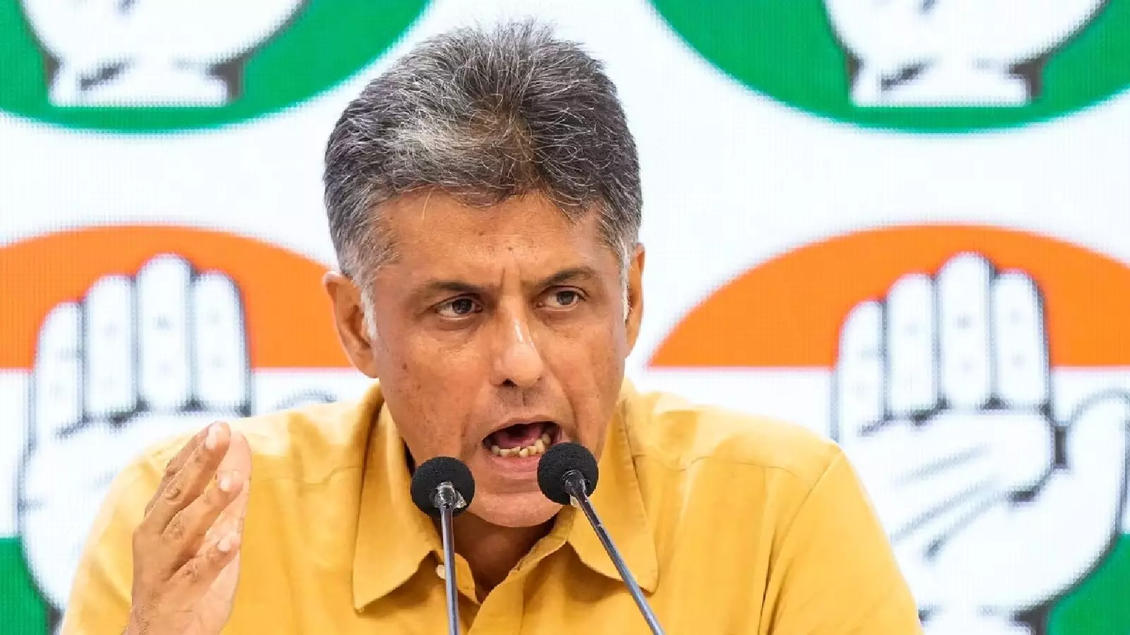 सांसदों को मिलेगी स्वतंत्रता! मनीष तिवारी ने लोकसभा में पेश किया बिल सांसदों को मिलेगी स्वतंत्रता! मनीष तिवारी ने लोकसभा में पेश किया बिल