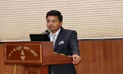 Success Story: पैसों की तंगी में भी आईएएस Shubham Gupta ने करी UPSC की तैयारी, कैसे जानें बेहतर तरीका