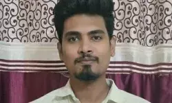 Success Story: छोटी सी उम्र में सपनों को पूरा कर बन गए ऑफिसर, Vishwanath Jadhav ने फॉलो करें थे ये टिप्स