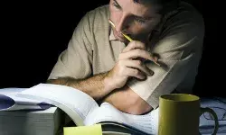 इन बुरी आदतों से अपने बच्चों को रखें दूर, हर परीक्षा में मिलेगी सफलता ही सफलता